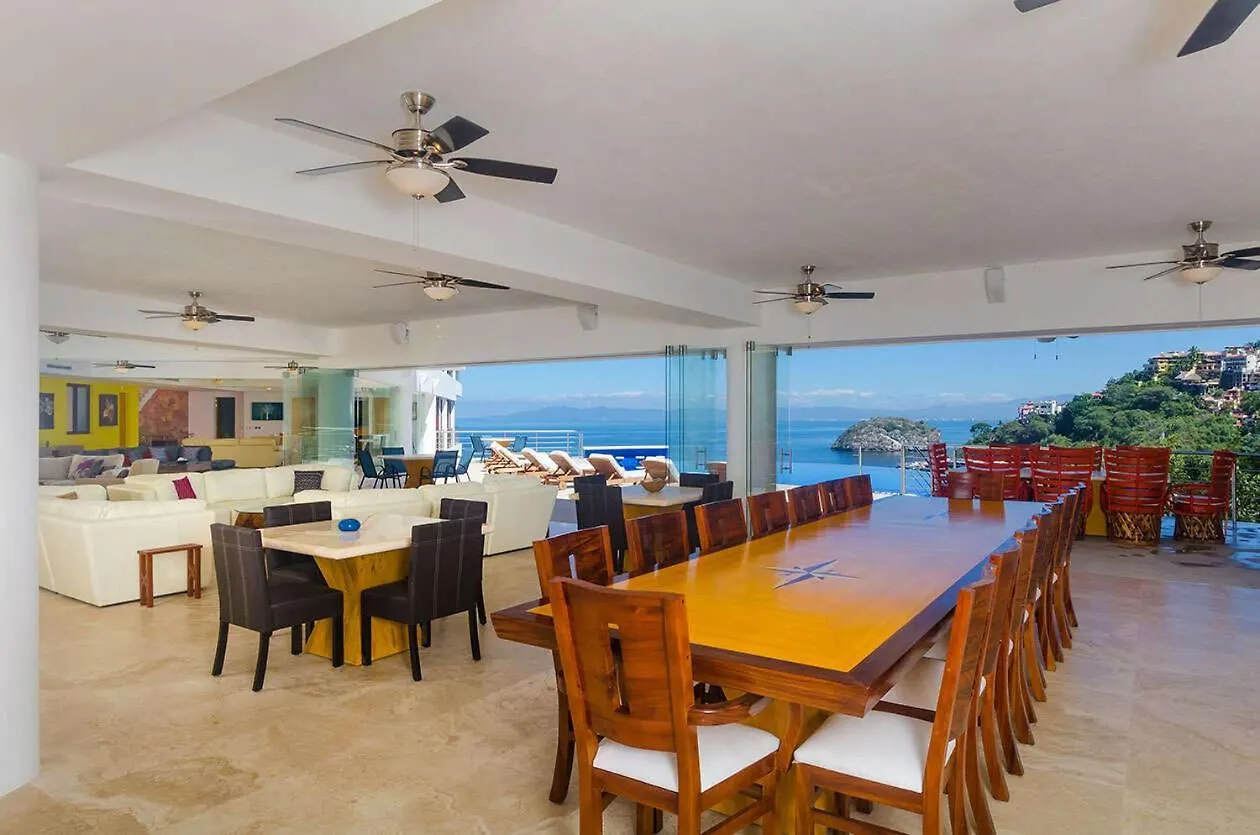 Magnificent Villa- For 20 Guests Puerto Vallarta Villa